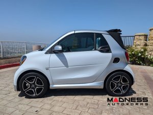 smart fortwo Side Skirt Set by Lorinser - 453 model